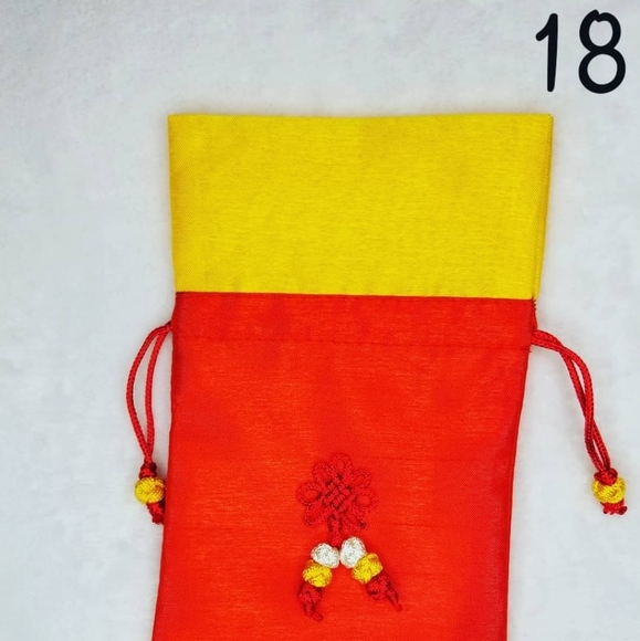 4 for $20 Handmade Korean Style Mini Pouch - Picture 3 of 5